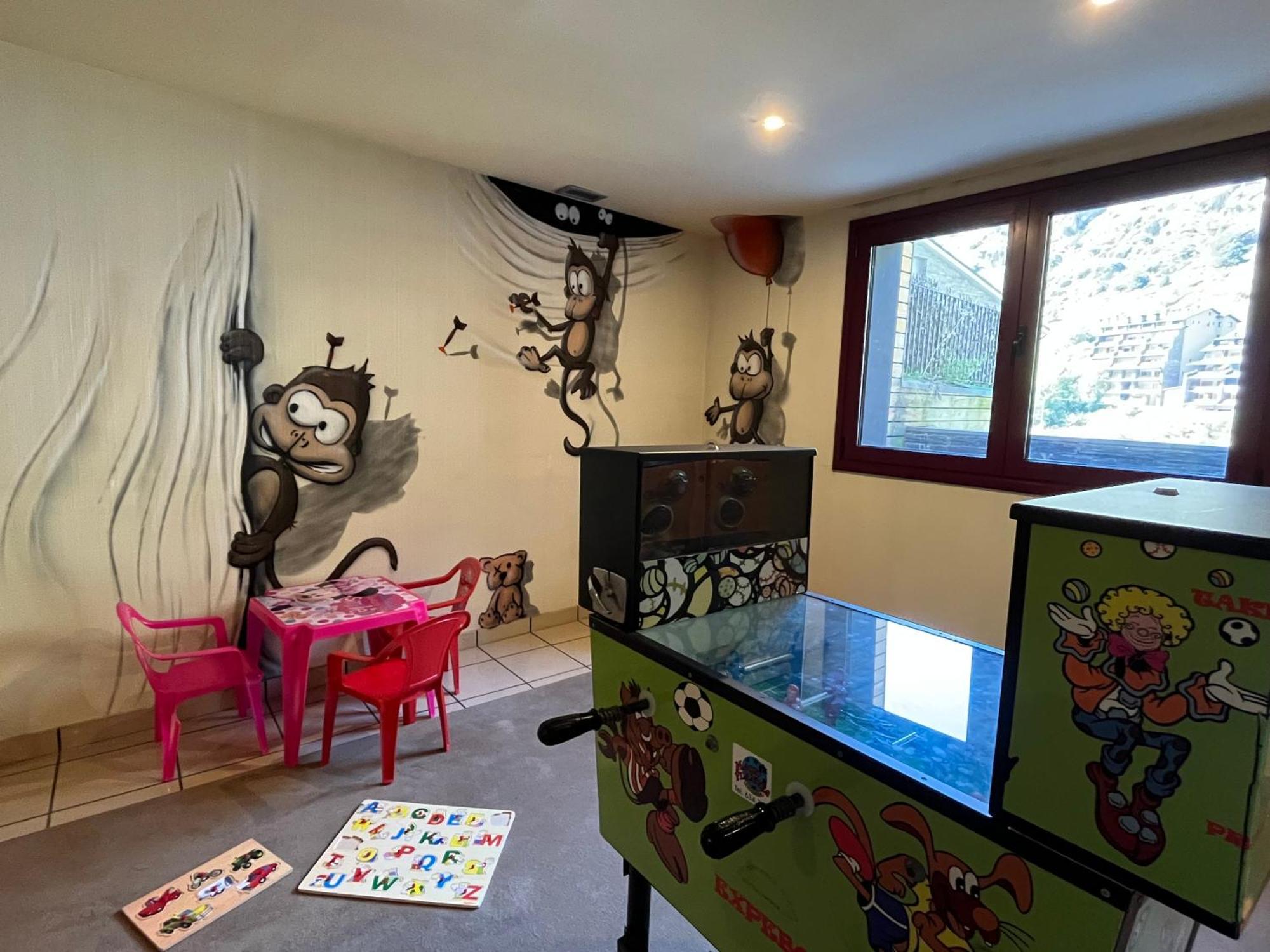 伽蓝德斯Spa酒店 卡尼略 外观 照片